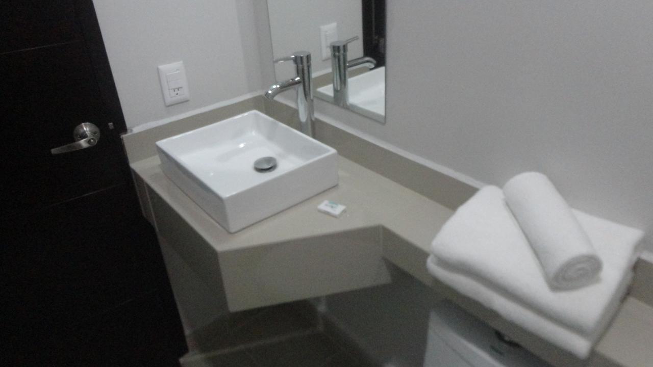 Hotel Tampico Express Ciudad Madero Zewnętrze zdjęcie
